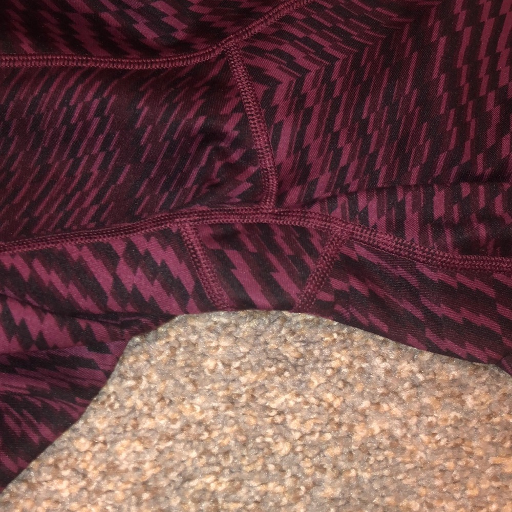 Lululemon capris leggings. 4 22” - Picture 4 of 7
